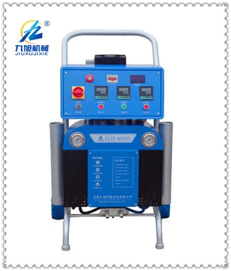 聚氨酯發(fā)泡設(shè)備型號：JNJX-Q5200型